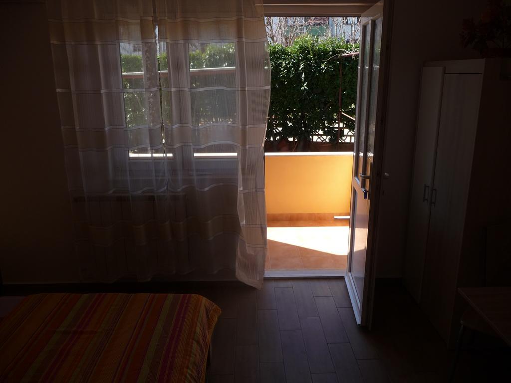 Apartments & Rooms Milka Umag Ngoại thất bức ảnh