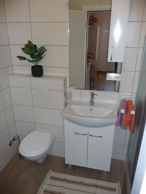 Apartments & Rooms Milka Umag Ngoại thất bức ảnh